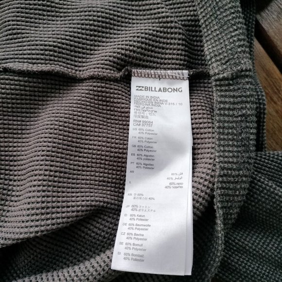 Billabong Size XL Jumper Black Knit Pullover Thermal Hooded Hippie Winter Casual - Picture 9 of 11